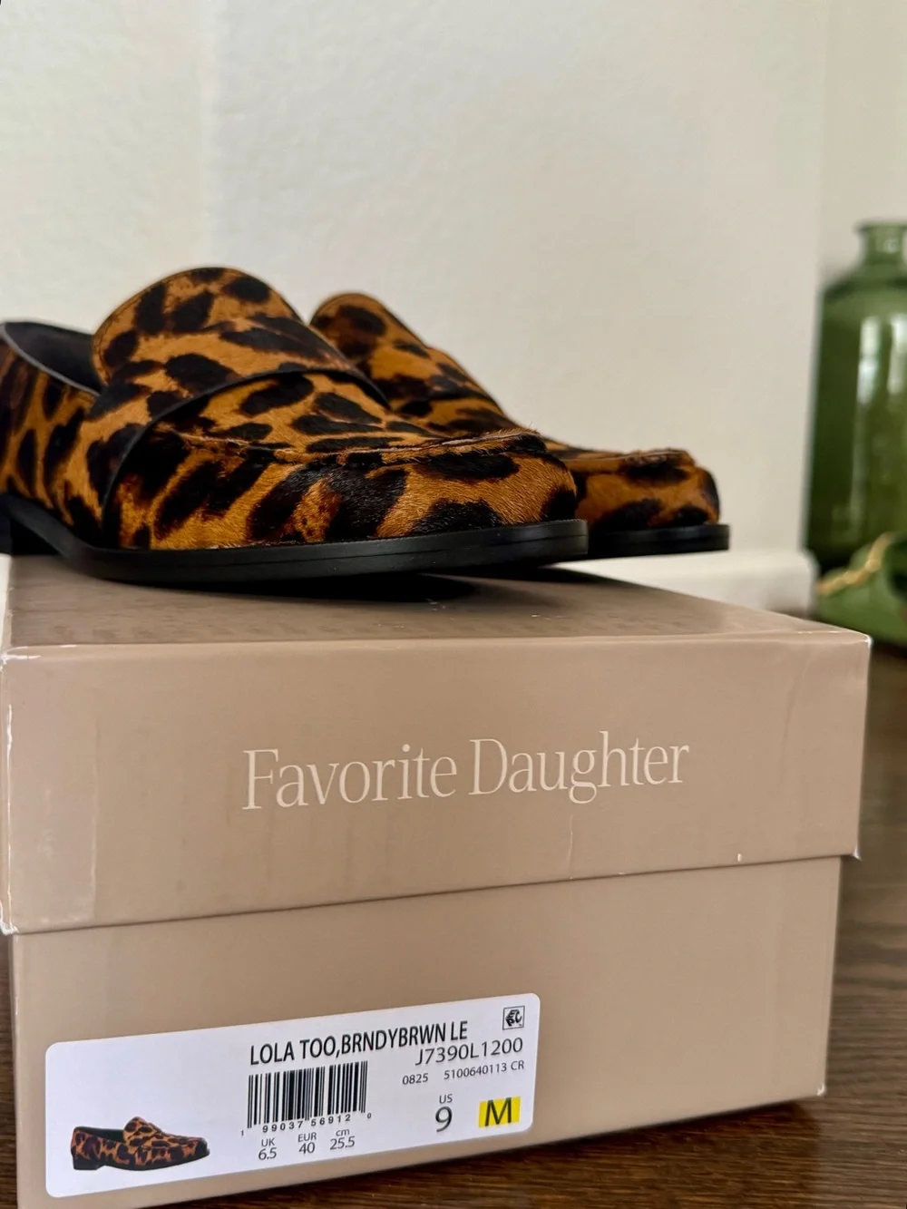 New in box! Favorite Daughter Leopard print Calf Hair Loafers Lola Too